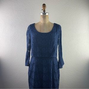 Chris McLaughlin l 10 Tailored Navy Floral Lace Ruffled Bell Sleeve Pencil Dress